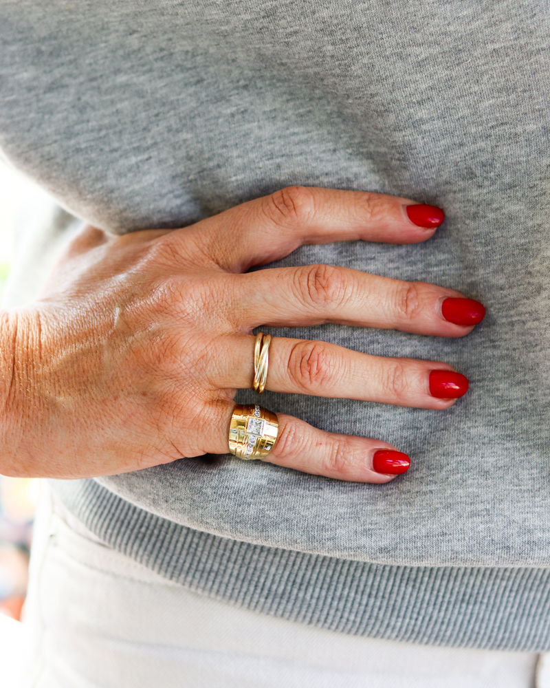 Chunky Gold Ring with Lab Diamond