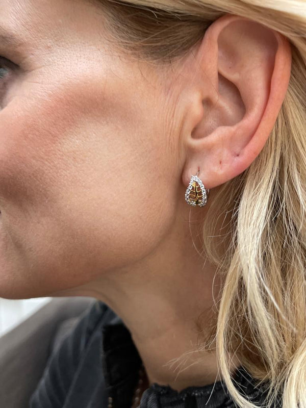 Leaf design huggie earrings